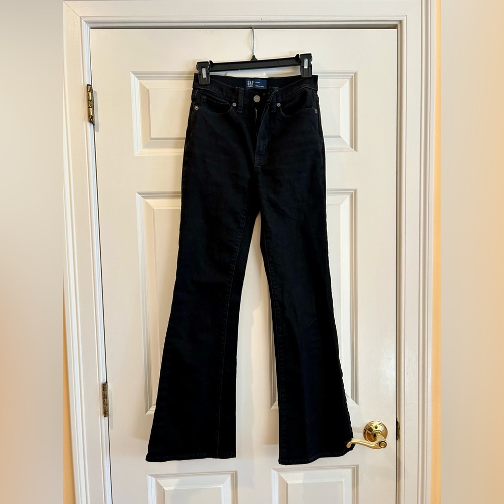 Gap 70s flare 25R black jeans